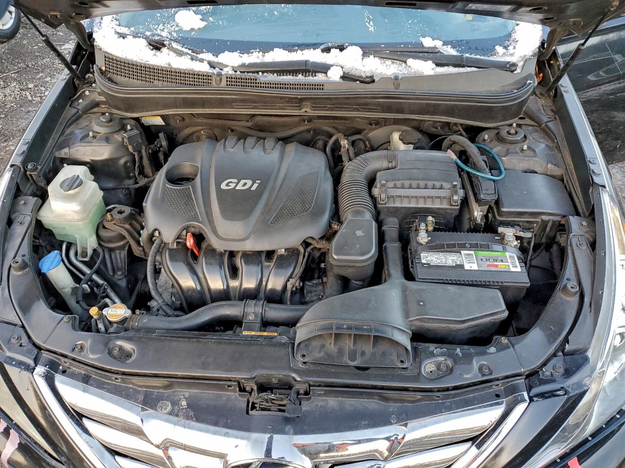 2011 HYUNDAI SONATA SE photo 11