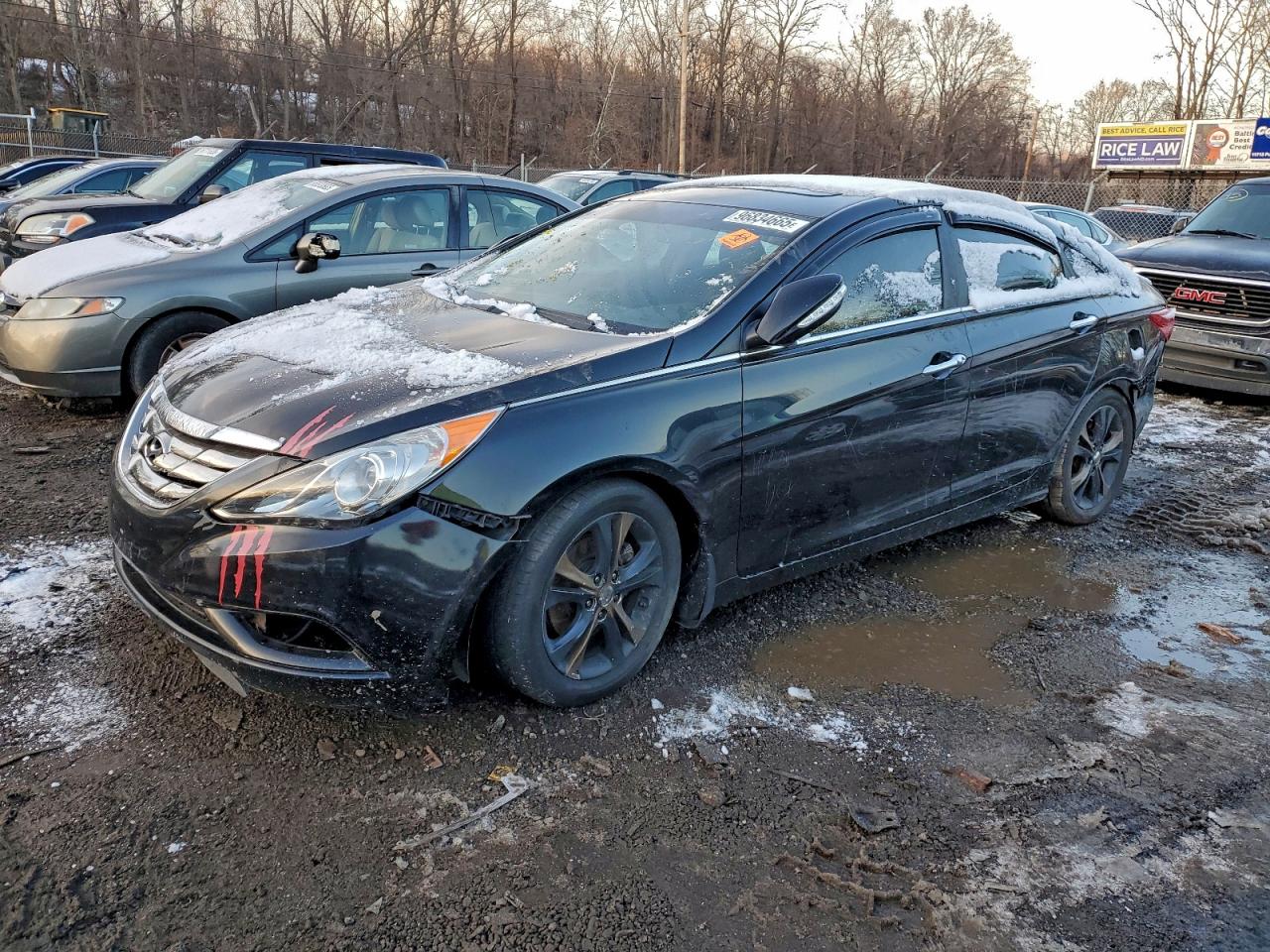 2011 HYUNDAI SONATA