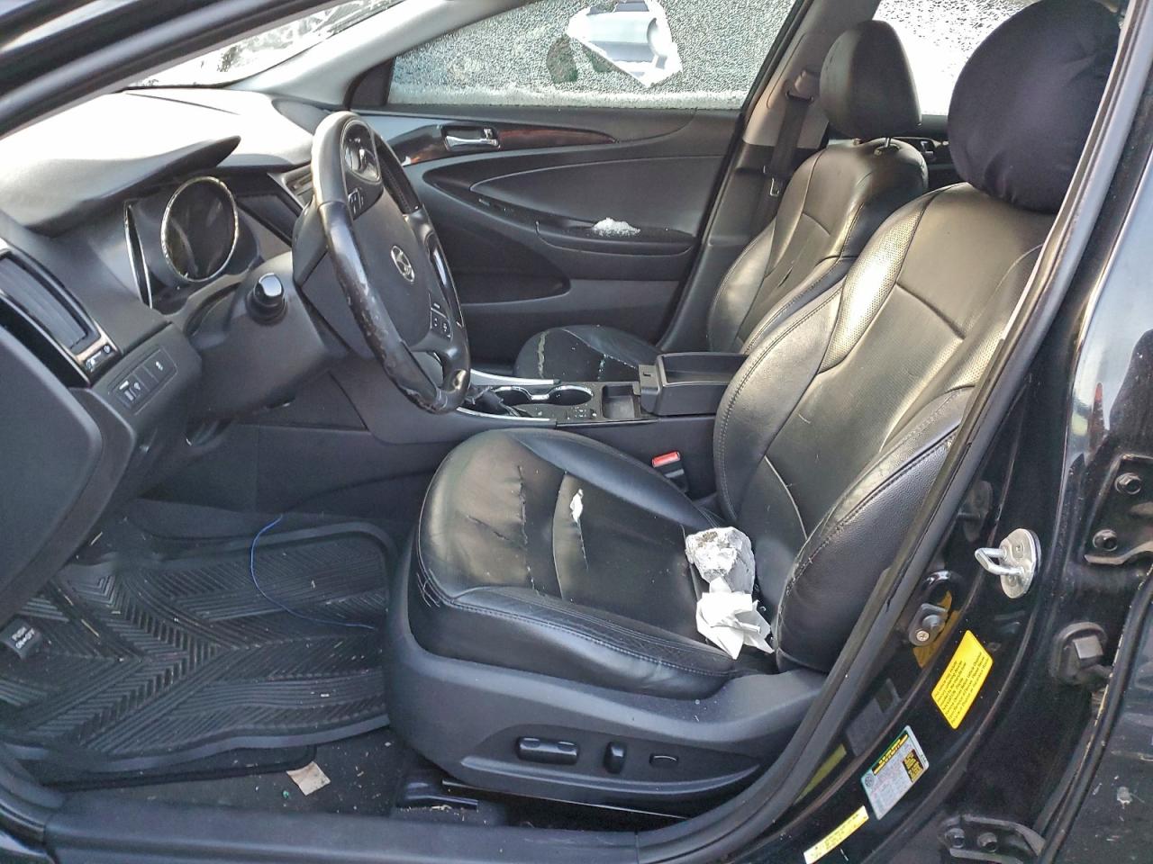 2011 HYUNDAI SONATA SE photo 7