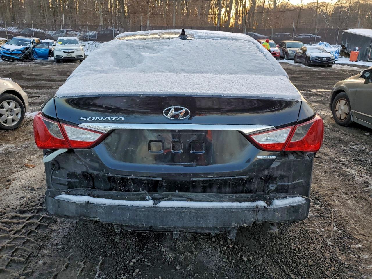 2011 HYUNDAI SONATA SE photo 6