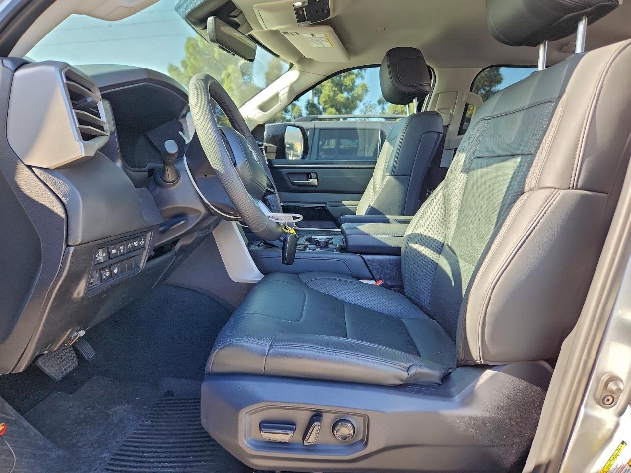 2024 TOYOTA TUNDRA CREWMAX LIMITED photo 7