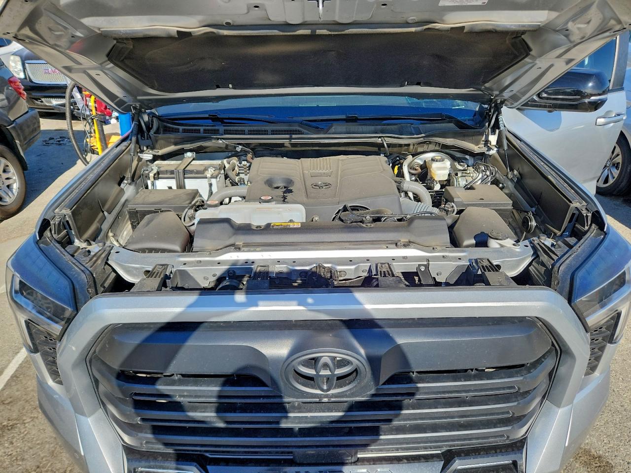 2024 TOYOTA TUNDRA CREWMAX LIMITED photo 11