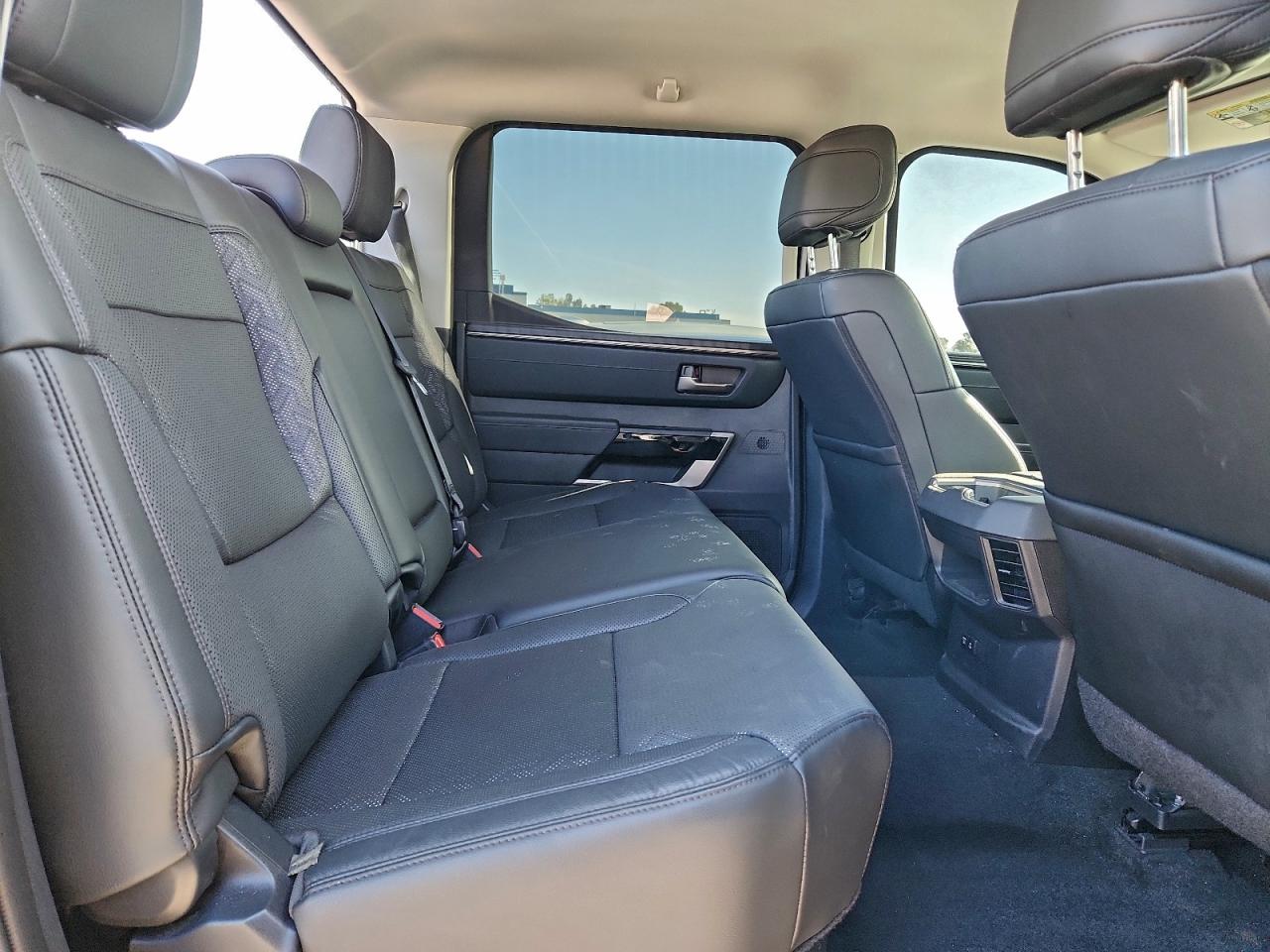 2024 TOYOTA TUNDRA CREWMAX LIMITED photo 10