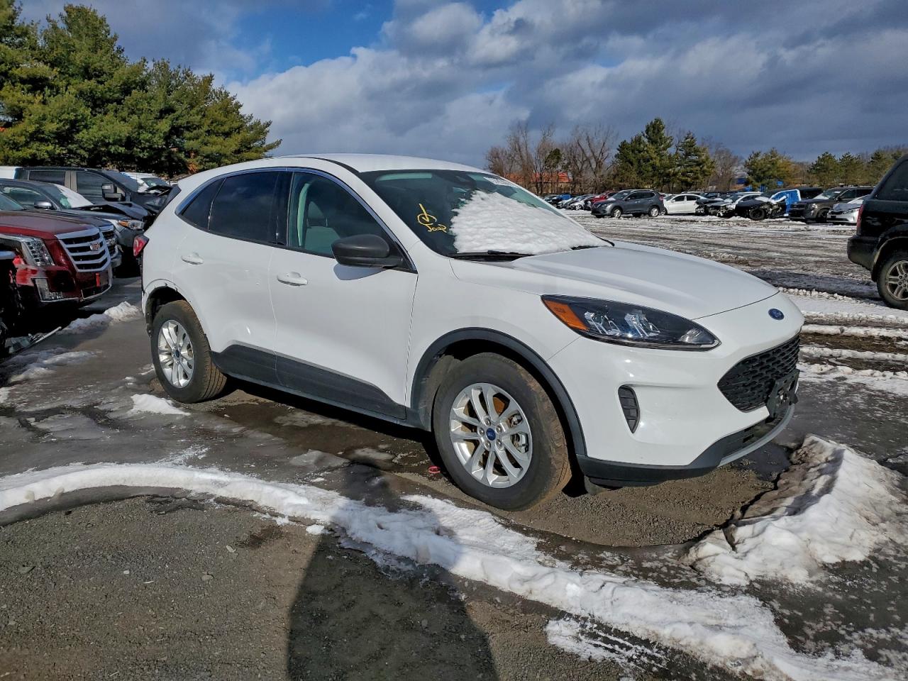 2022 FORD ESCAPE SE photo 4