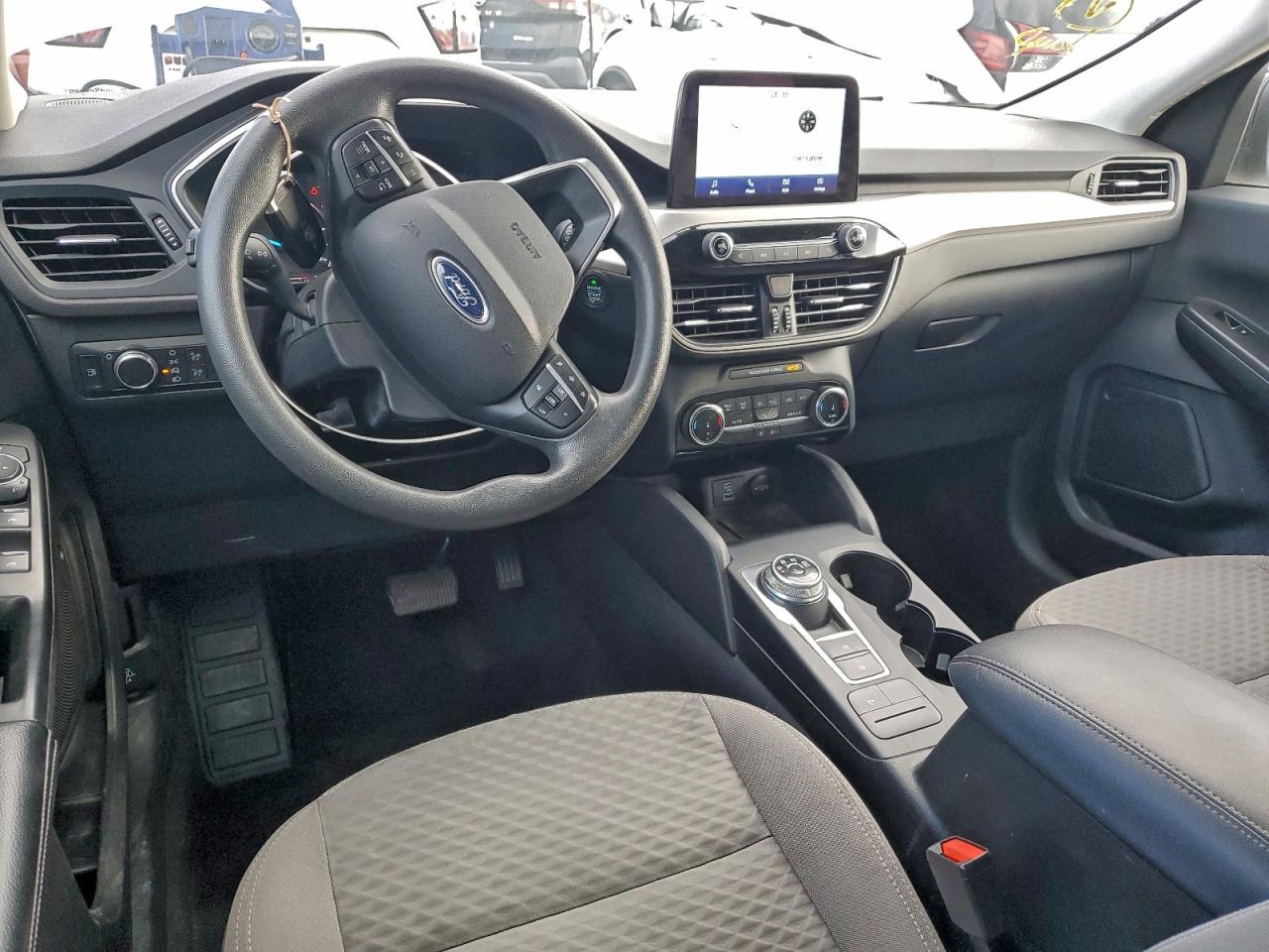 2022 FORD ESCAPE SE photo 8