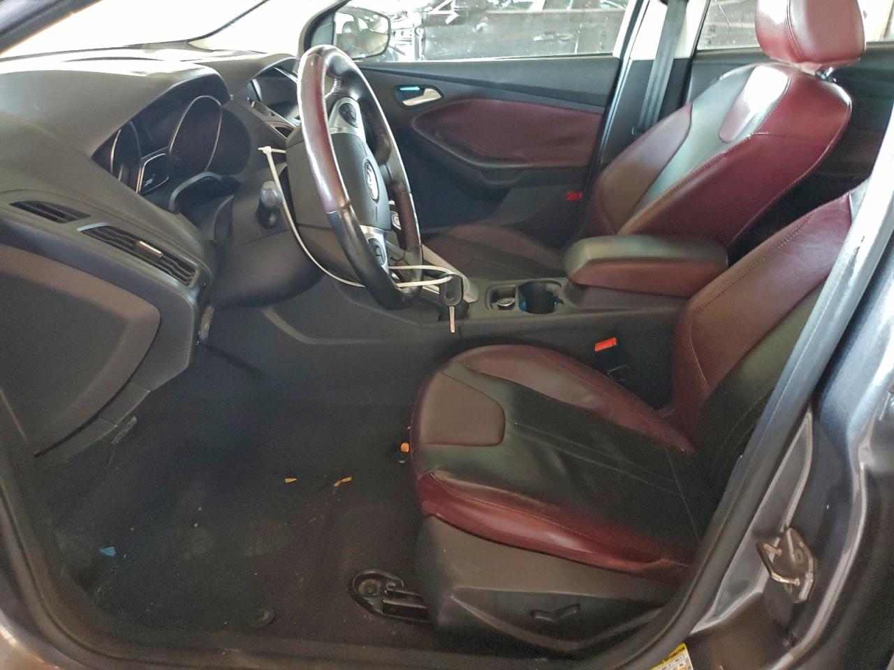 2013 FORD FOCUS SE photo 7