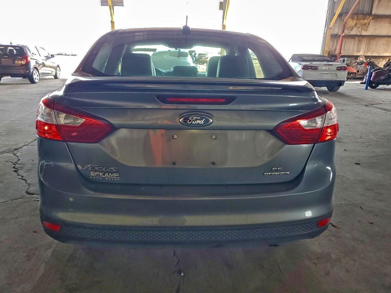 2013 FORD FOCUS SE photo 6