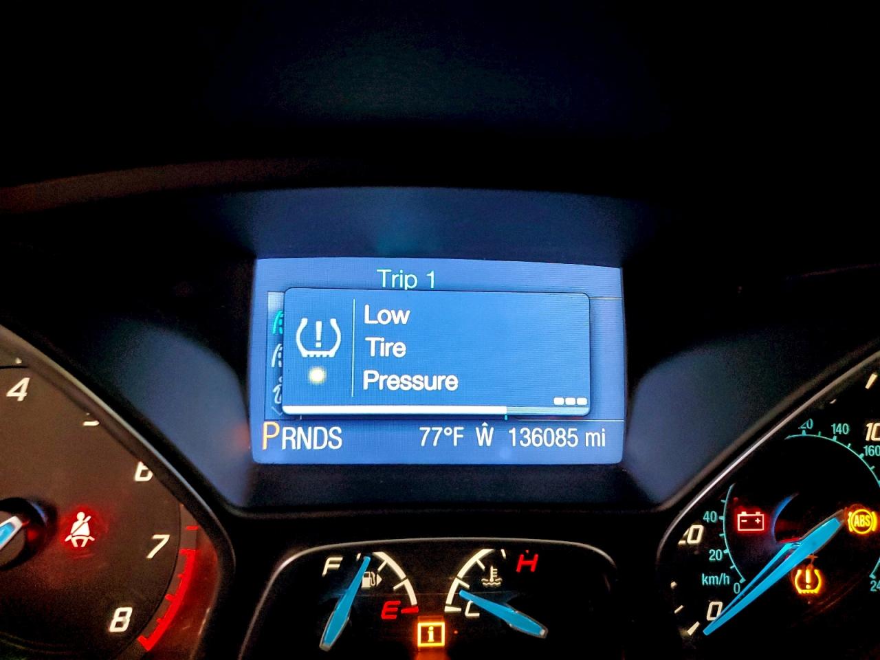 2013 FORD FOCUS SE photo 9