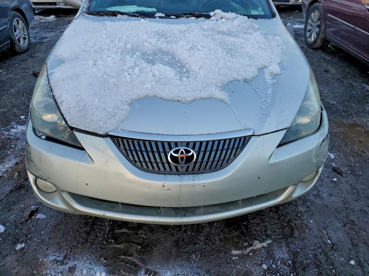 2006 TOYOTA CAMRY SOLARA SE photo 11
