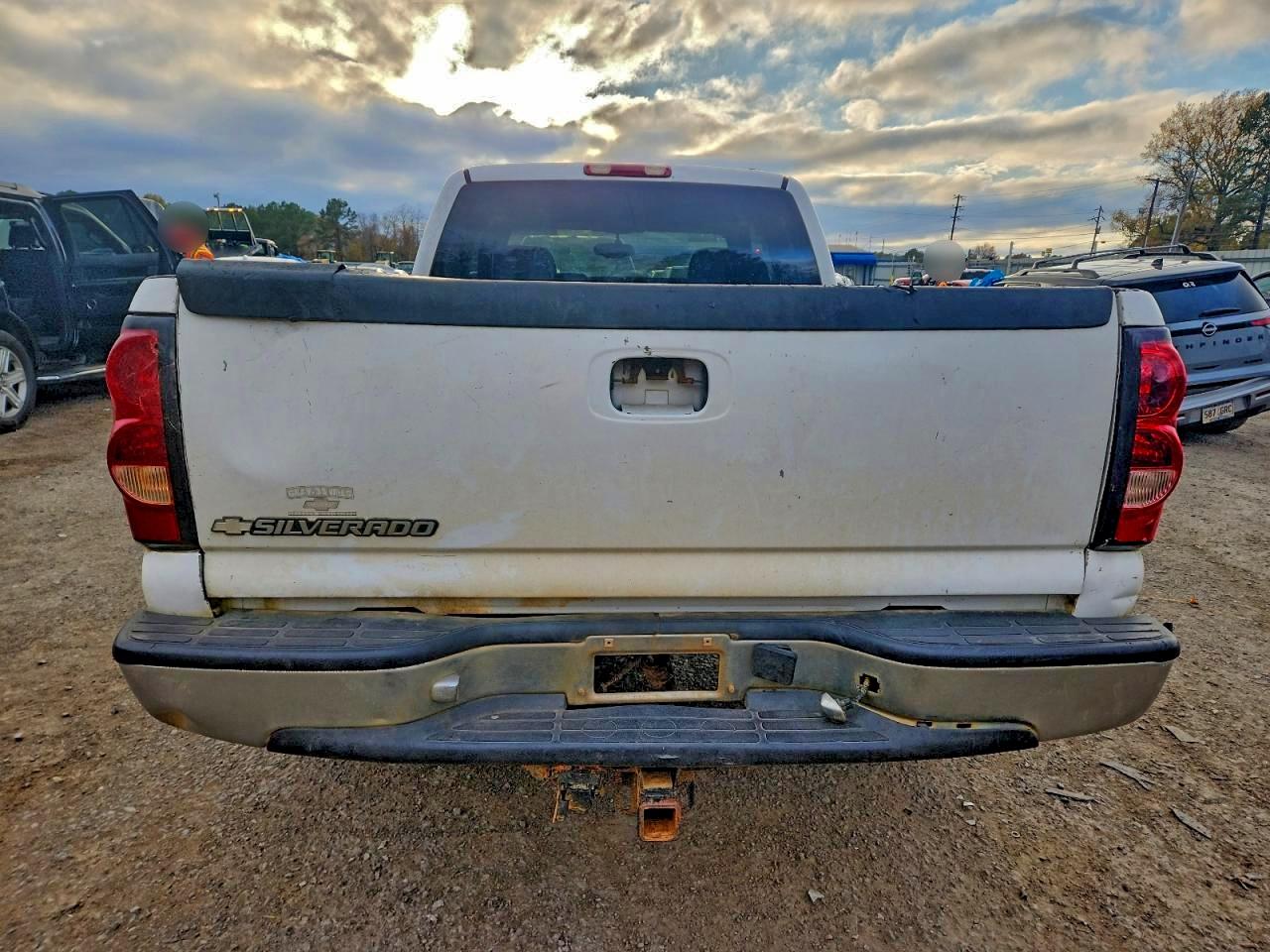 2007 CHEVROLET SILVERADO C1500 CLASSIC photo 6