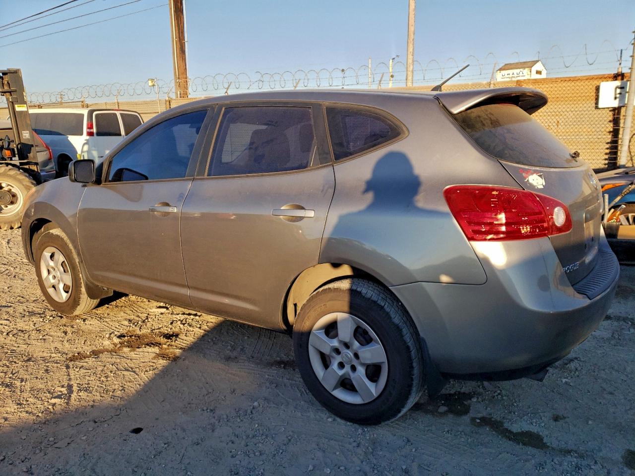 2009 NISSAN ROGUE S photo 2