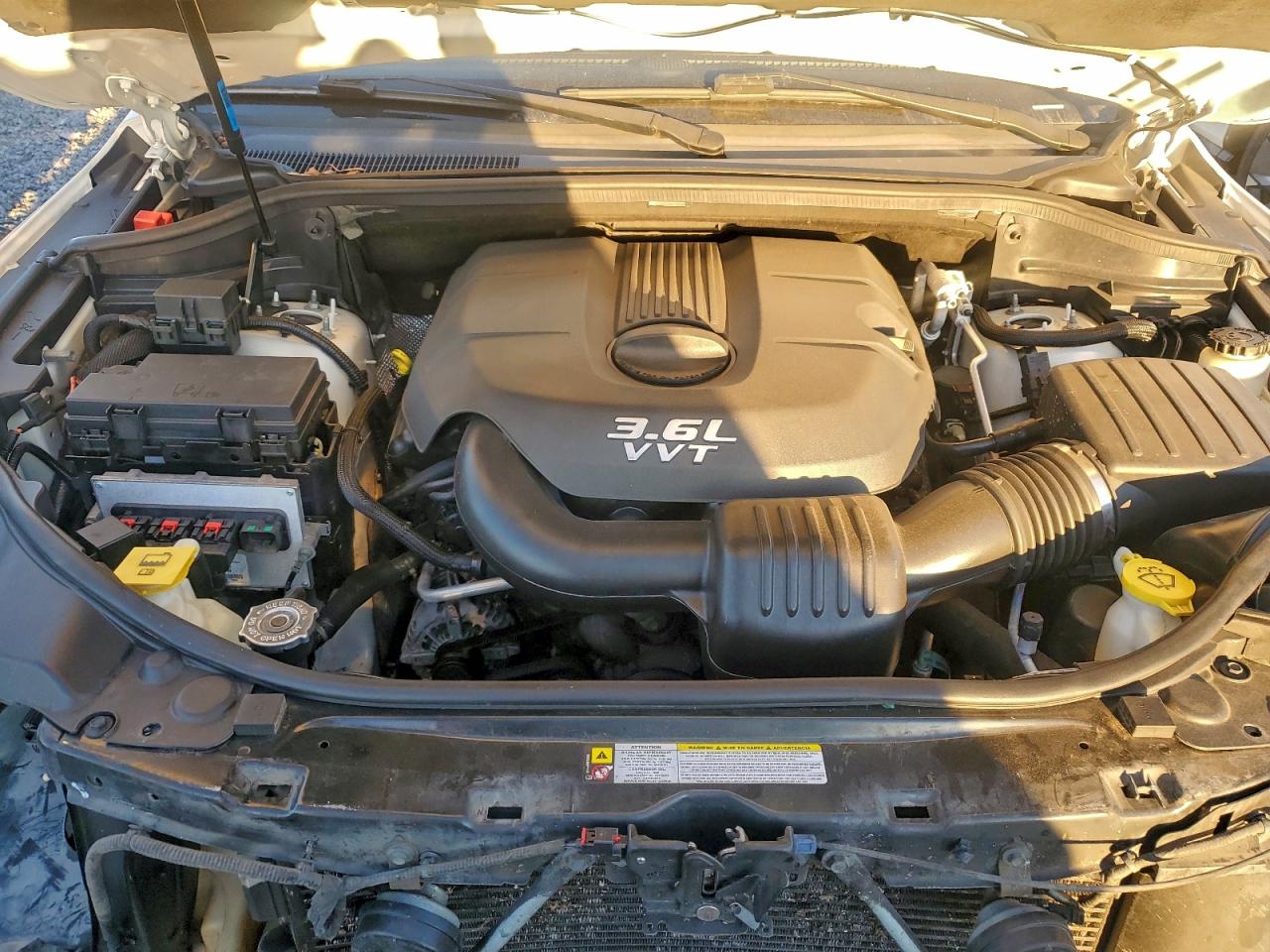 2012 JEEP GRAND CHEROKEE LIMITED photo 12