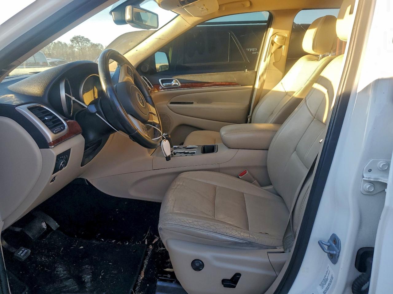 2012 JEEP GRAND CHEROKEE LIMITED photo 7