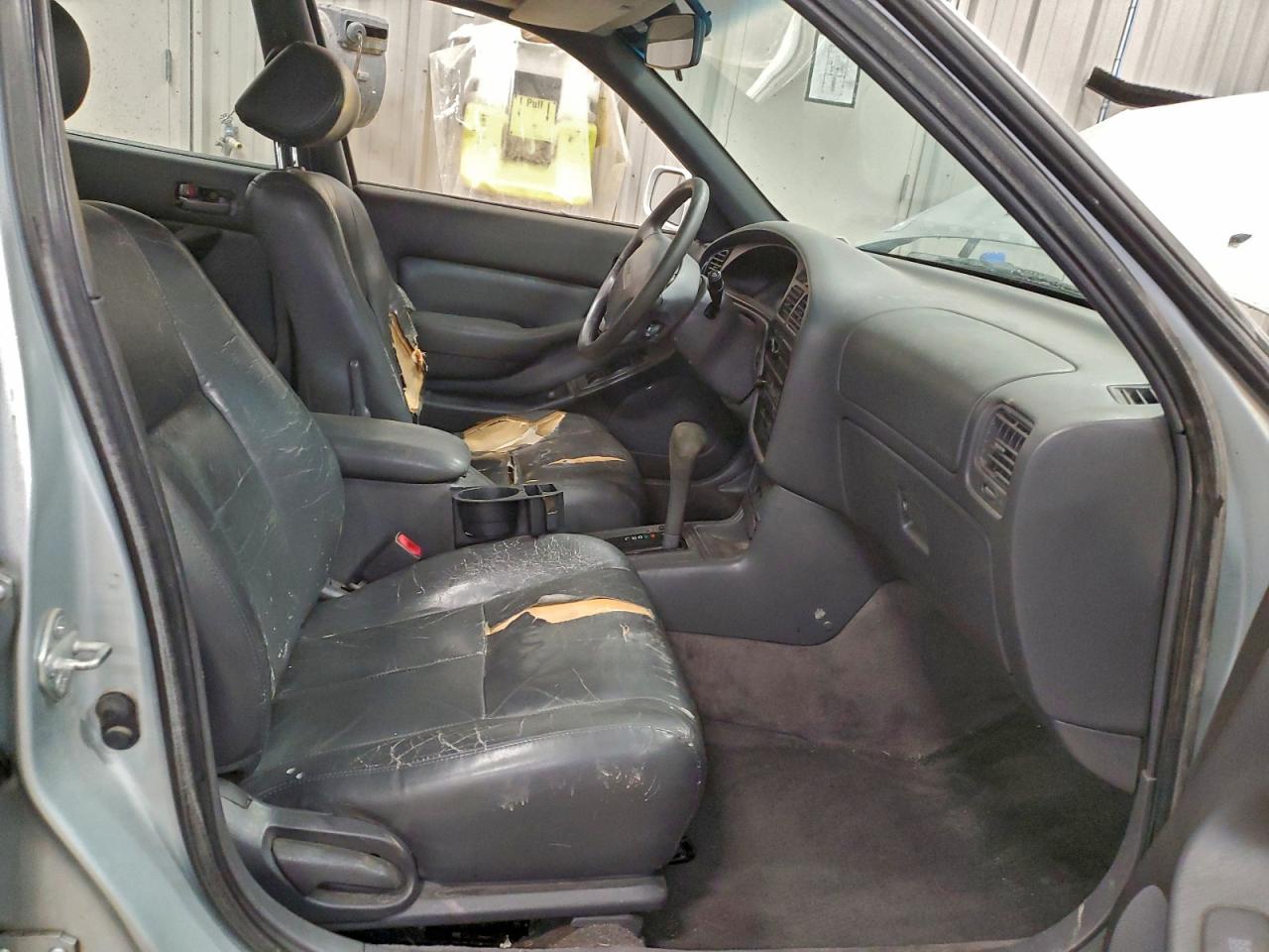 1994 TOYOTA CAMRY XLE photo 7