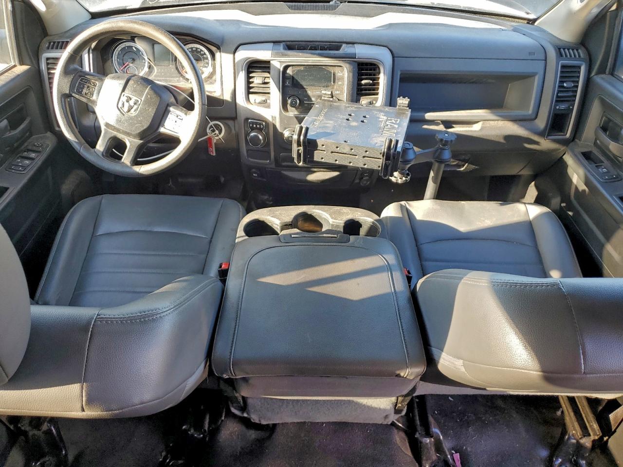 2019 RAM 1500 CLASSIC TRADESMAN photo 8