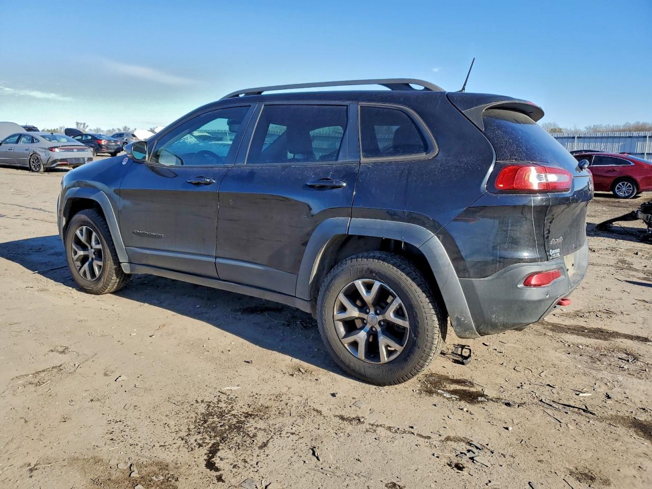2016 JEEP CHEROKEE TRAILHAWK photo 2