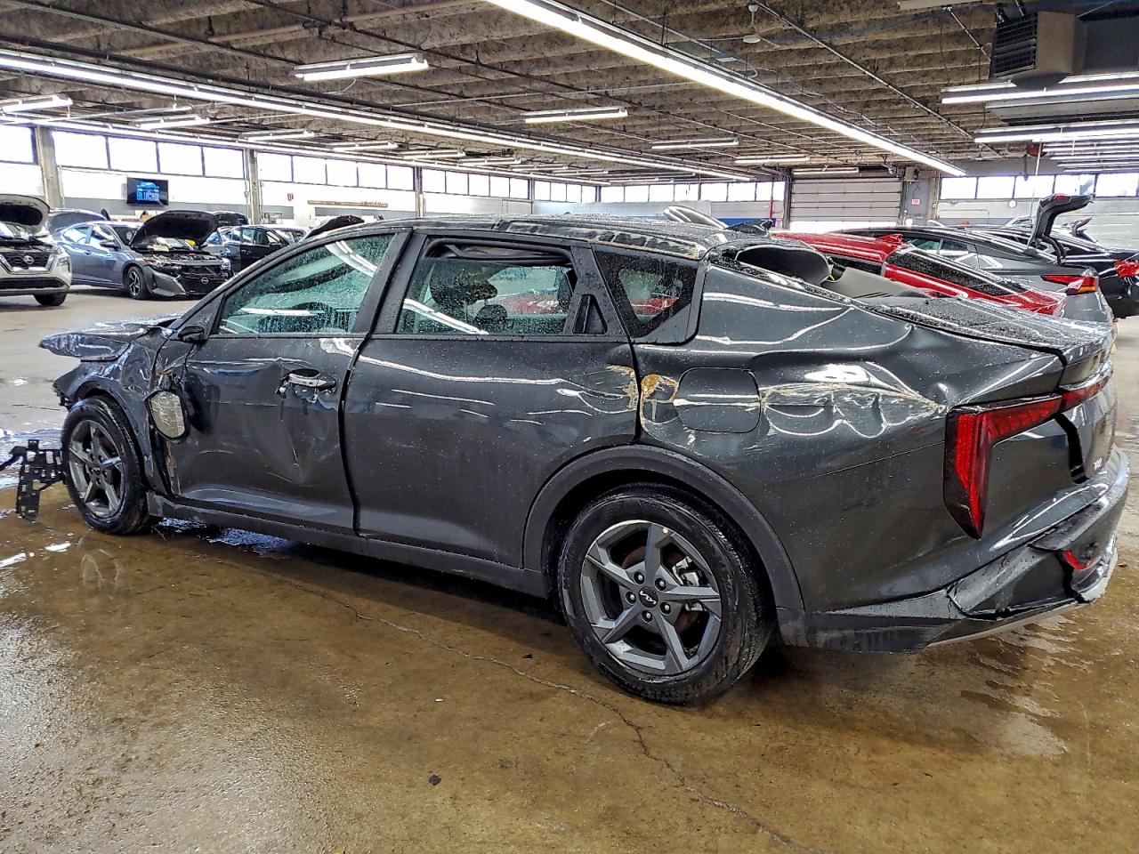 2025 KIA K4 LX photo 2