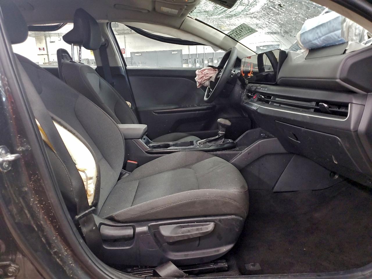 2025 KIA K4 LX photo 7