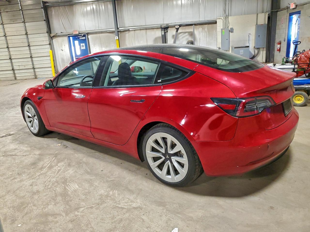 2022 TESLA MODEL 3 photo 2