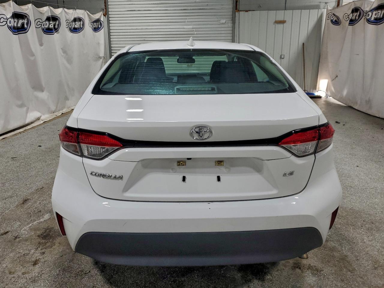 2024 TOYOTA COROLLA LE photo 6