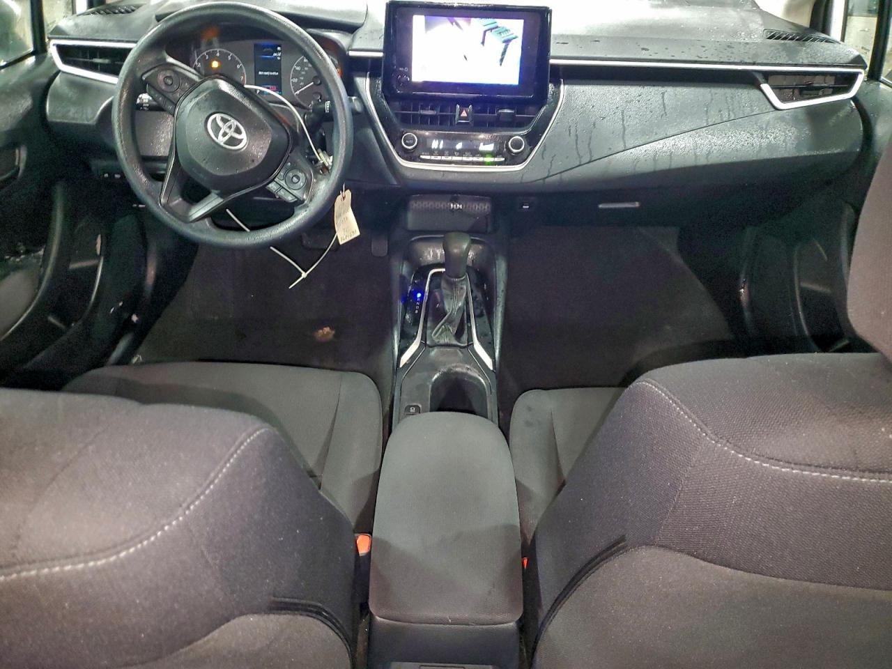 2024 TOYOTA COROLLA LE photo 8