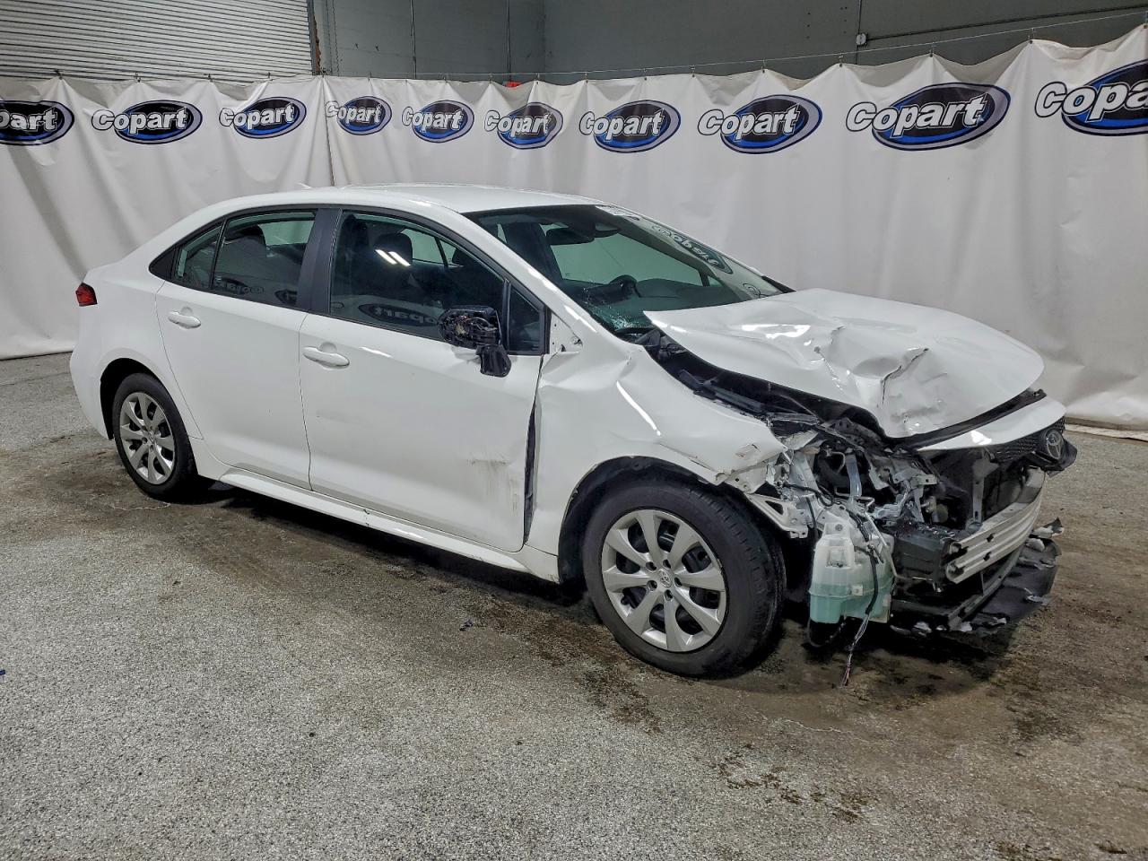 2024 TOYOTA COROLLA LE photo 4