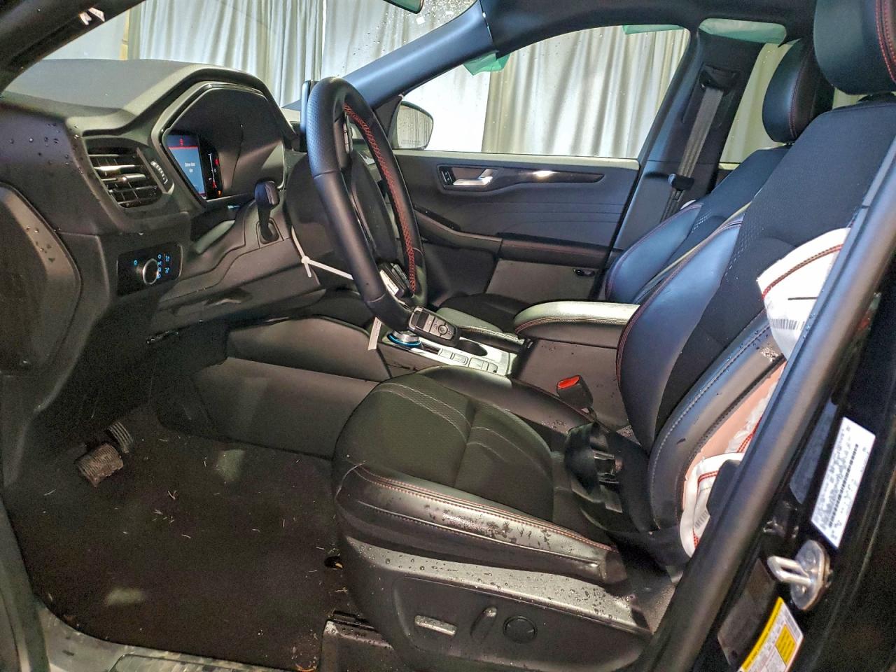 2025 FORD ESCAPE ST LINE photo 7