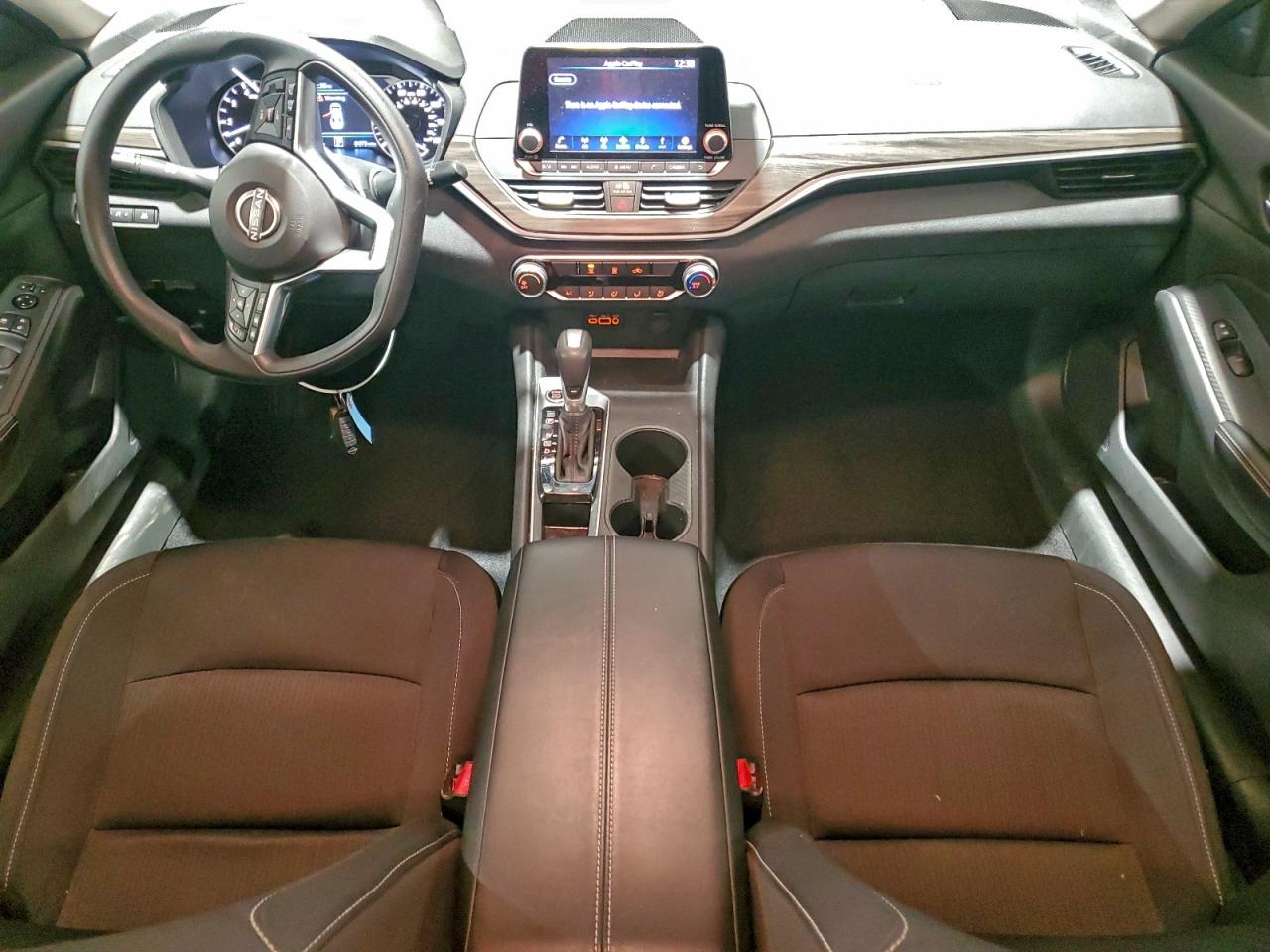2025 NISSAN ALTIMA SV photo 8