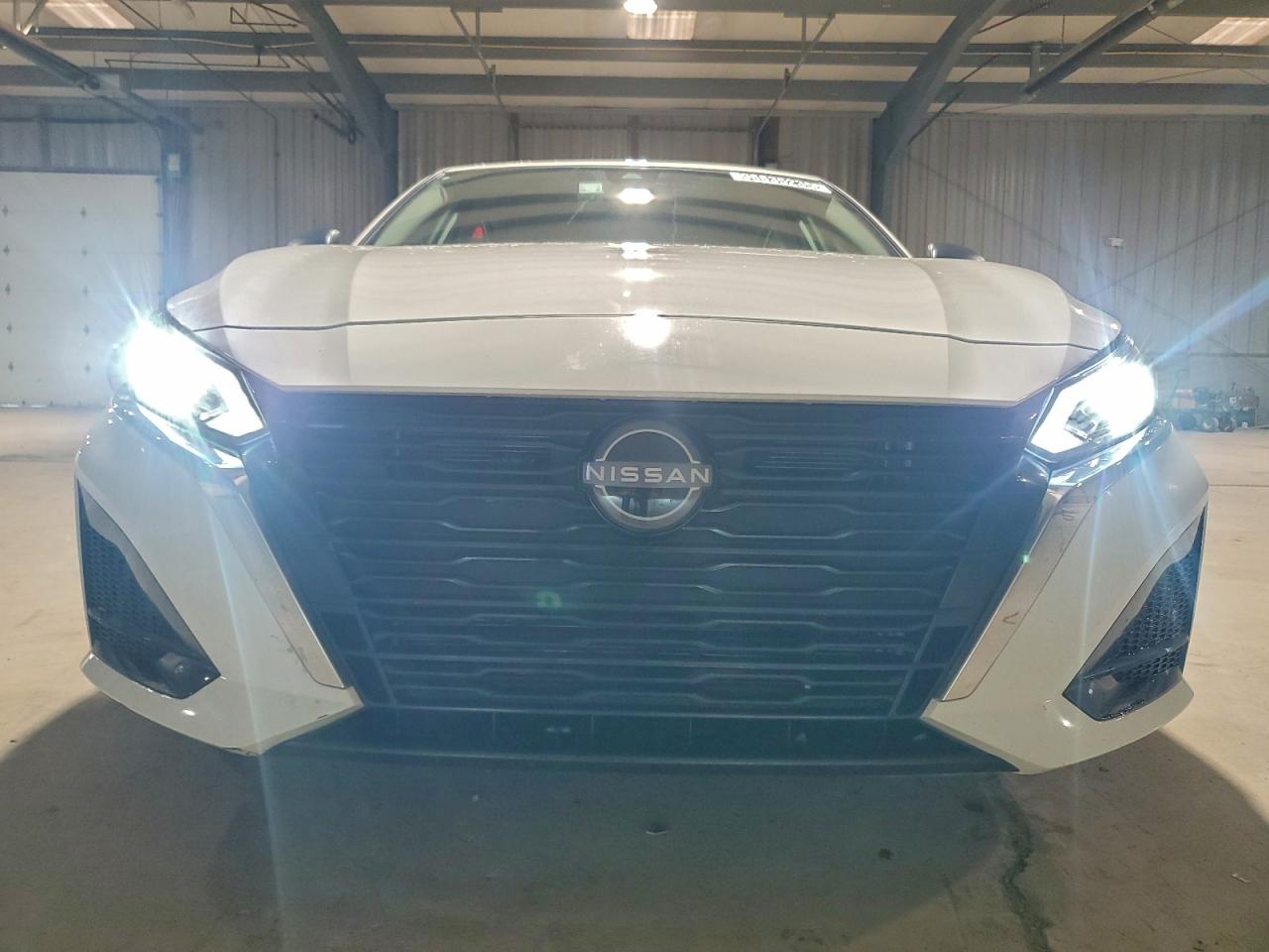 2025 NISSAN ALTIMA SV photo 5