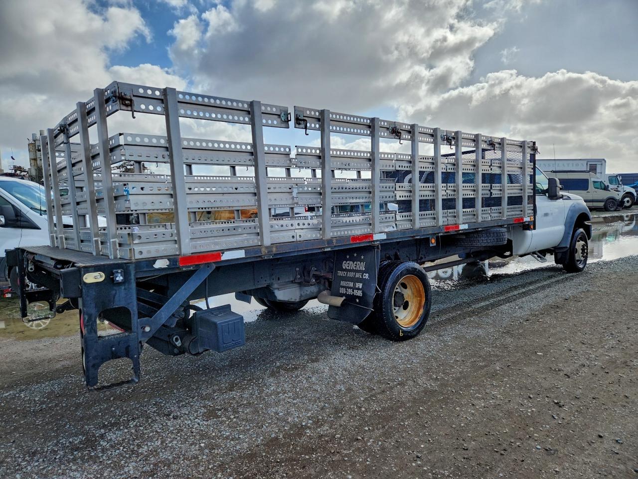 2015 FORD F550 SUPER DUTY FLATBED TRUCK photo 3