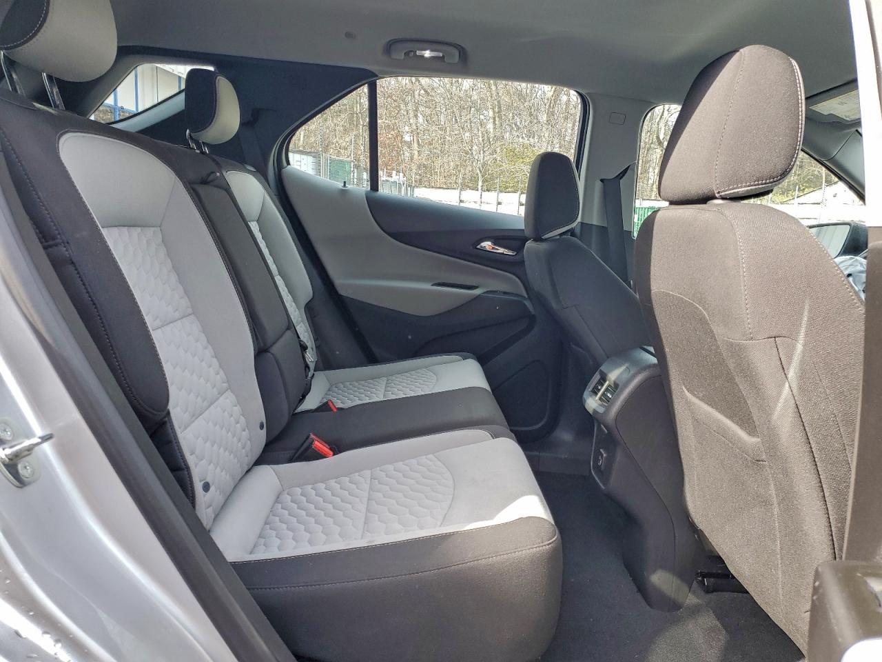2020 CHEVROLET EQUINOX LS photo 10