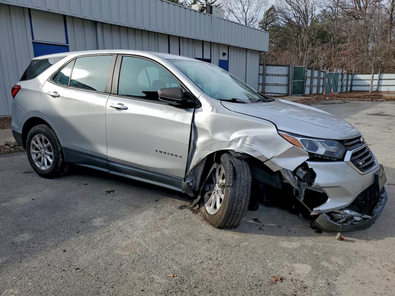 2020 CHEVROLET EQUINOX LS photo 4