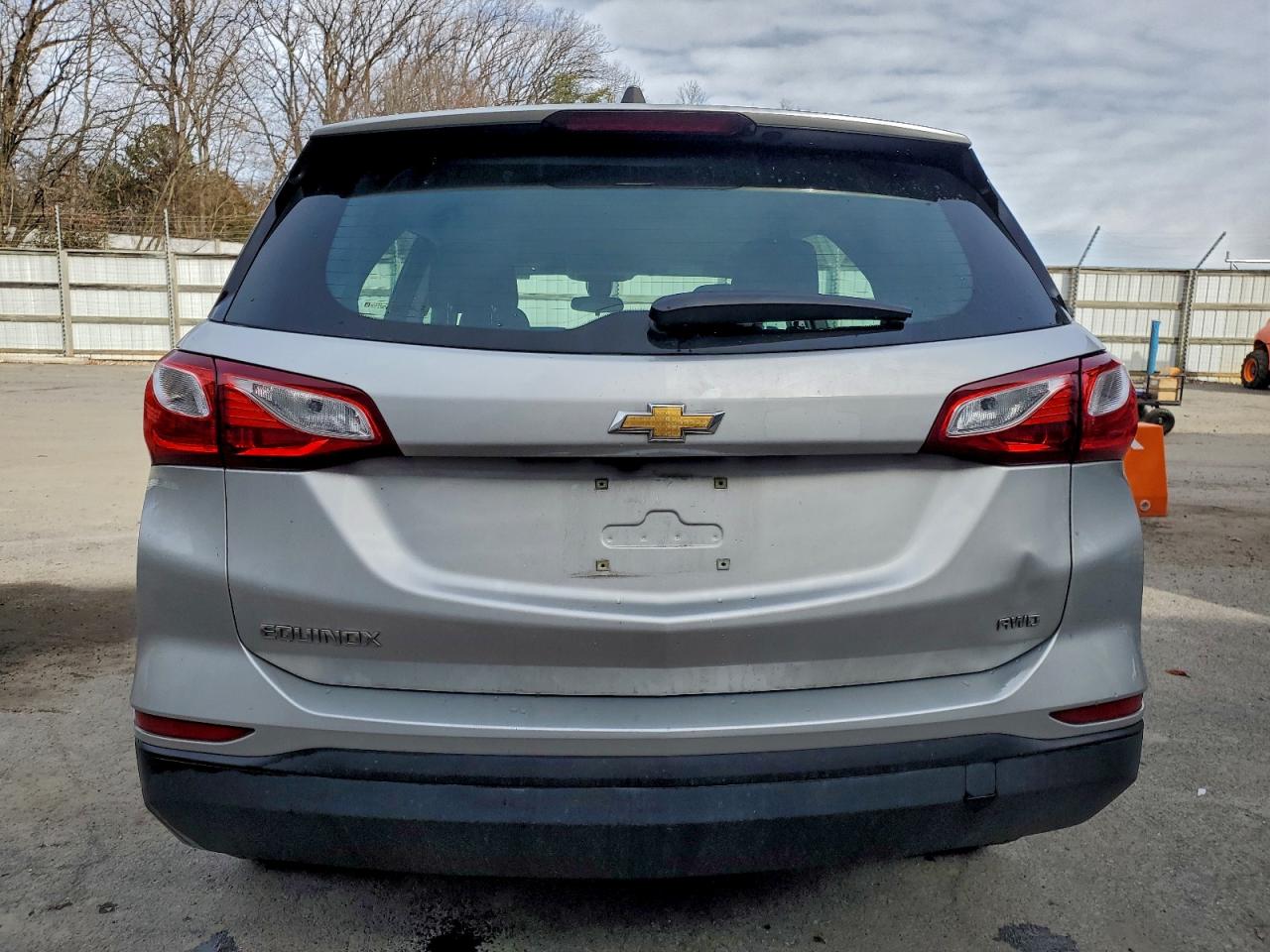 2020 CHEVROLET EQUINOX LS photo 6
