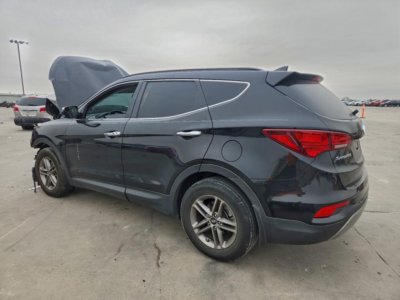 2018 HYUNDAI SANTA FE SPORT photo 2