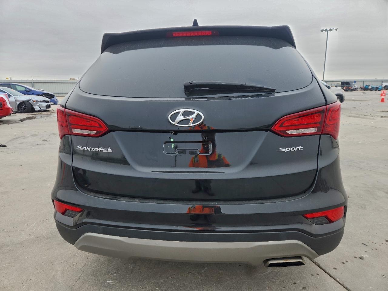 2018 HYUNDAI SANTA FE SPORT photo 6
