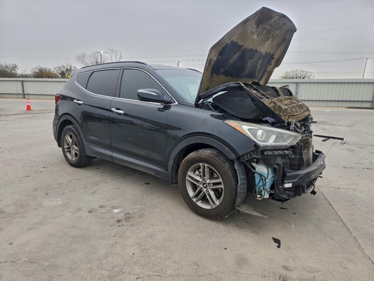2018 HYUNDAI SANTA FE SPORT photo 4