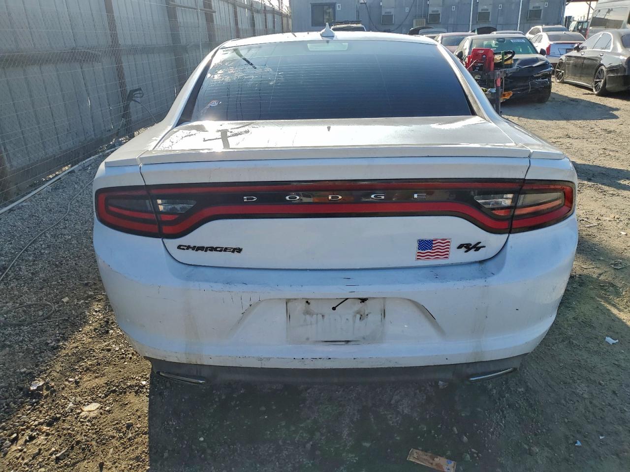 2017 DODGE CHARGER R/T photo 6