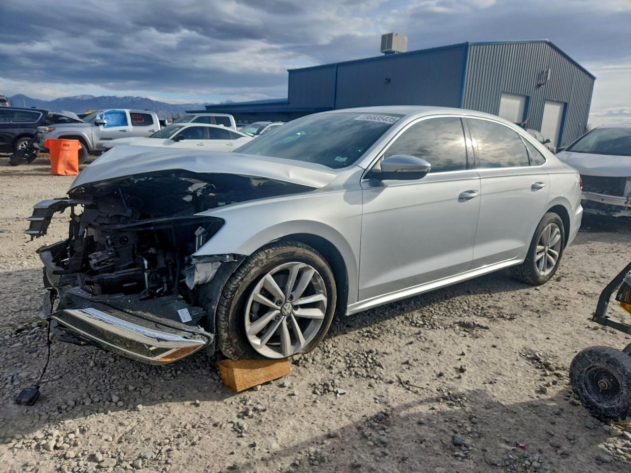 2020 VOLKSWAGEN PASSAT