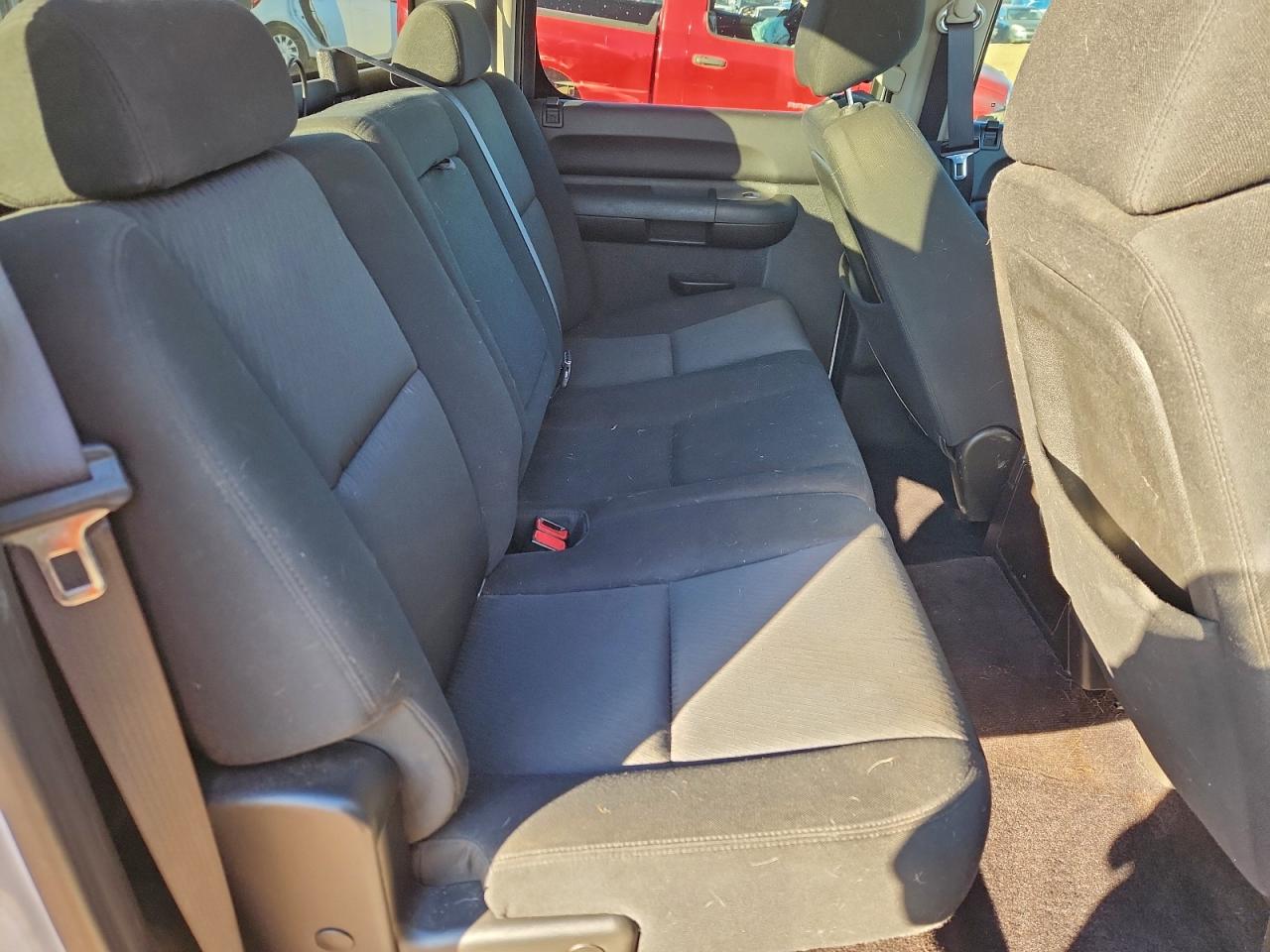 2010 GMC SIERRA K1500 SLE photo 10