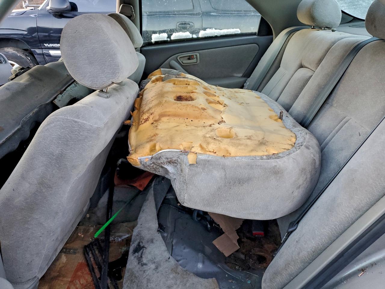 1997 TOYOTA CAMRY CE photo 10