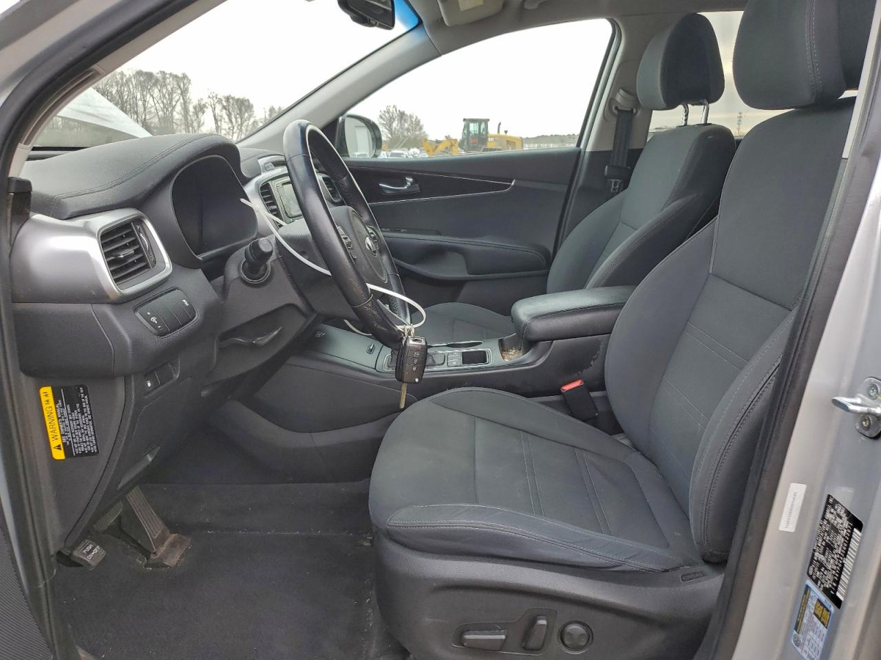 2016 KIA SORENTO LX photo 7