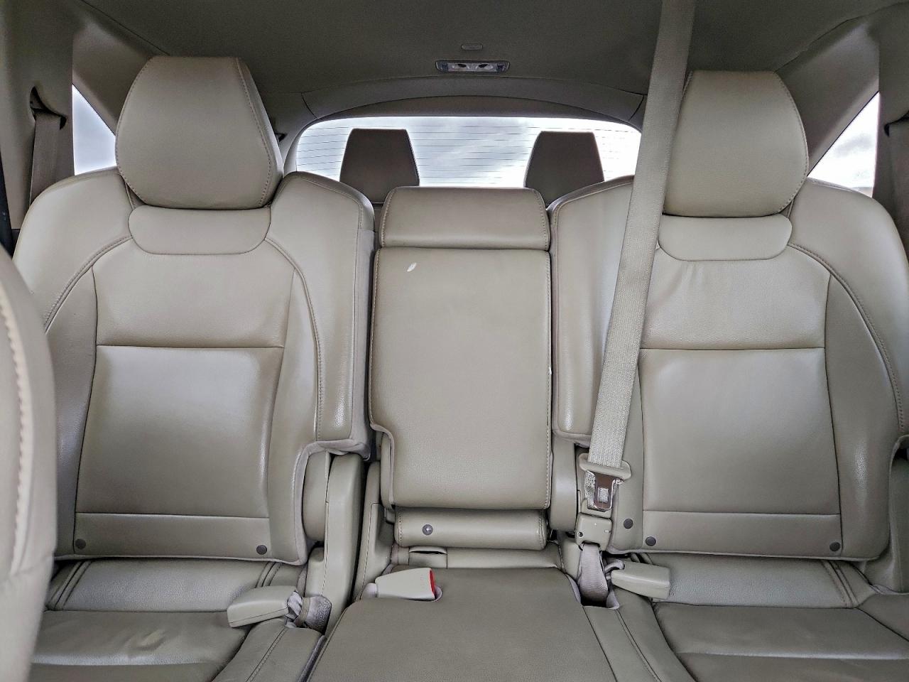 2017 ACURA MDX photo 10