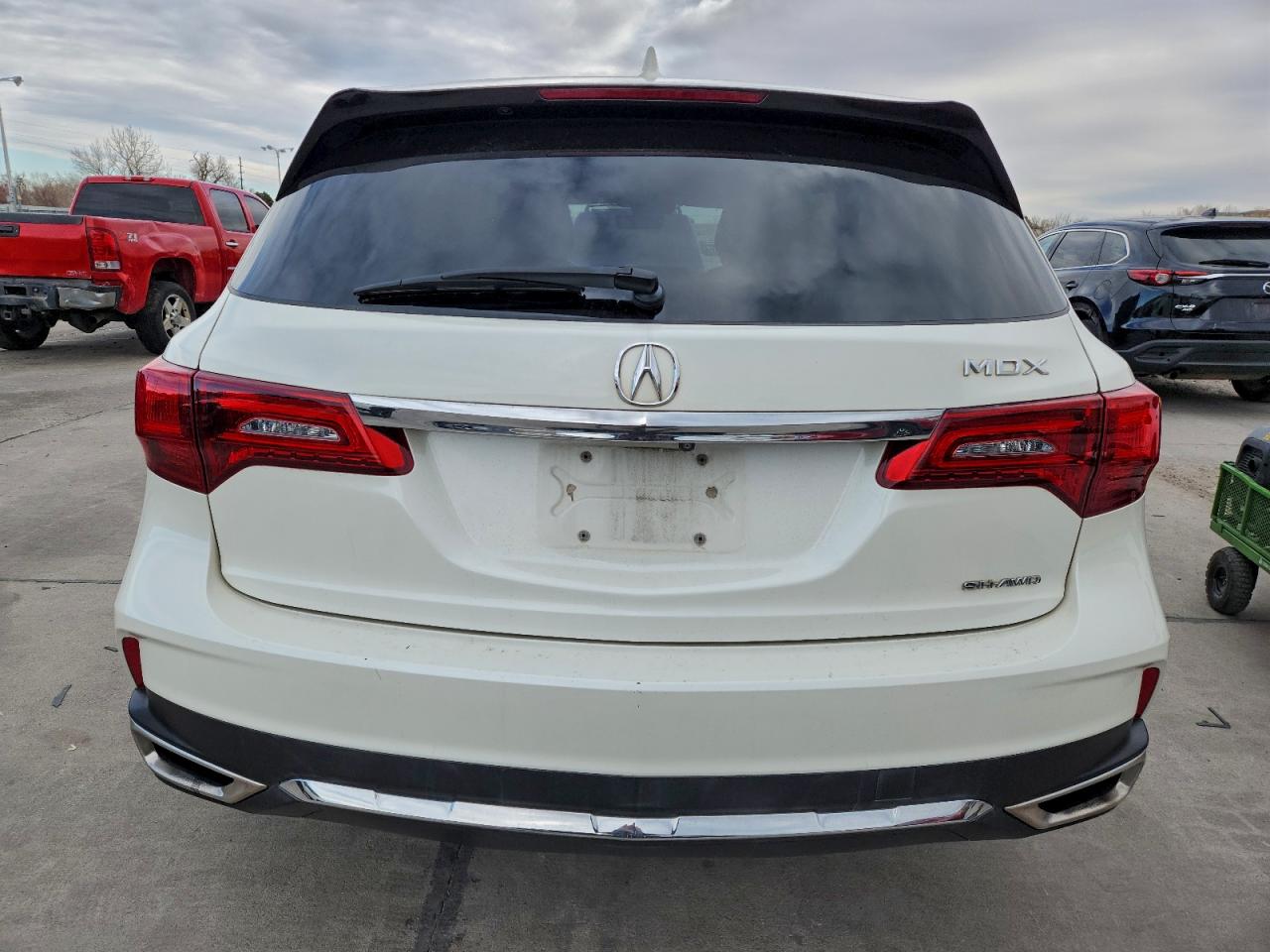2017 ACURA MDX photo 6