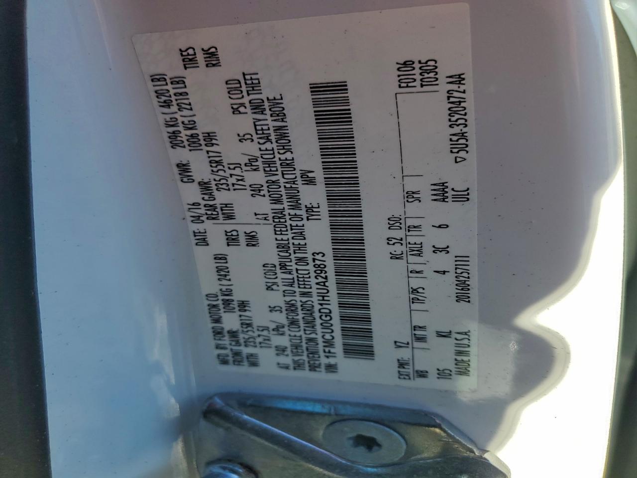 2017 FORD ESCAPE SE photo 14