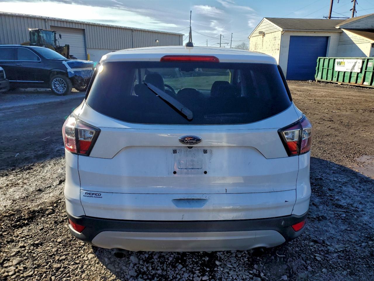 2017 FORD ESCAPE SE photo 6
