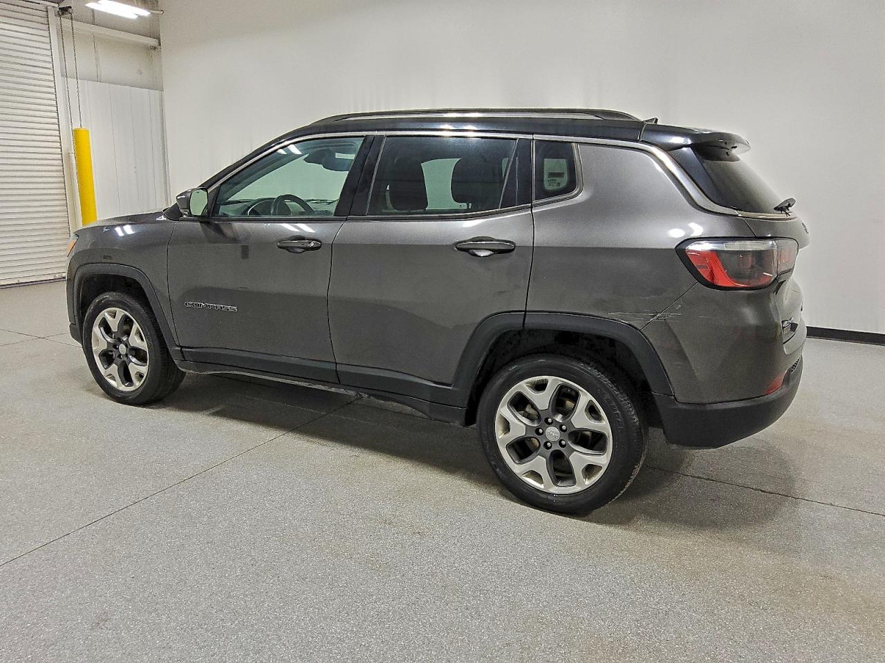 2021 JEEP COMPASS LIMITED photo 2