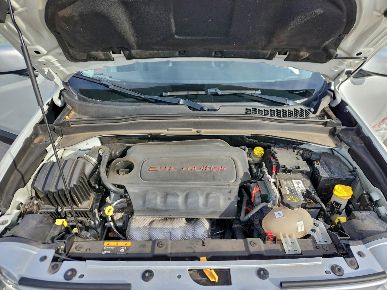 2017 JEEP RENEGADE LIMITED photo 11