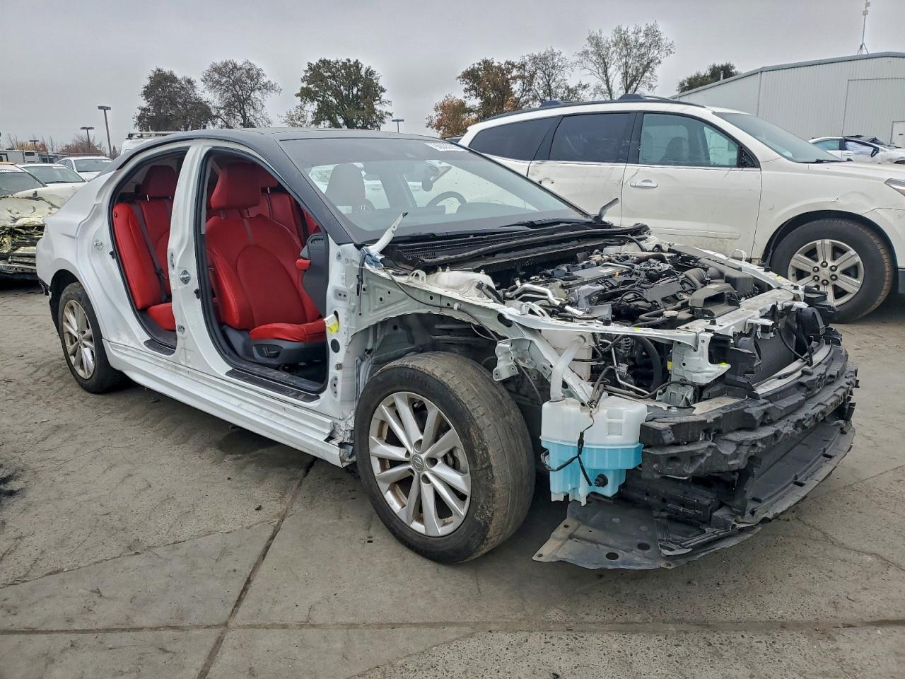 2024 TOYOTA CAMRY XSE photo 4
