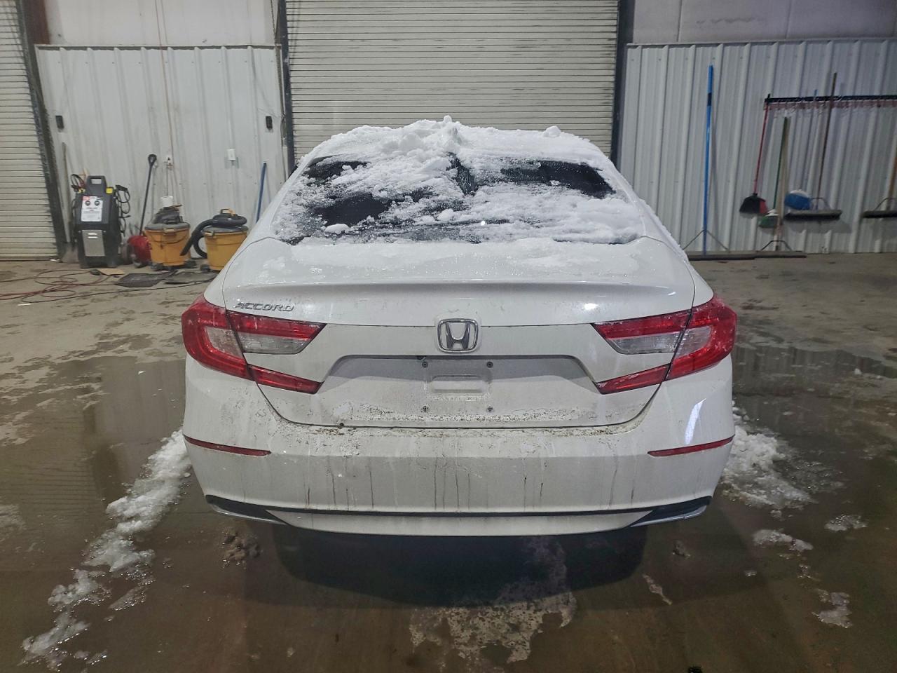 2020 HONDA ACCORD LX photo 6