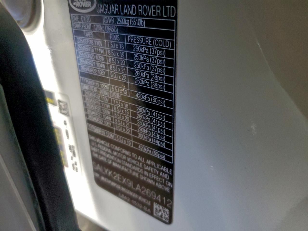 2020 LAND ROVER RANGE ROVER VELAR R-DYNAMIC S photo 12